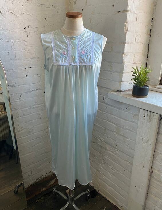 American Vintage Other - Vintage Slip Dress Lace Embroidered Floral Babydoll Romantic Coquette Nightie L